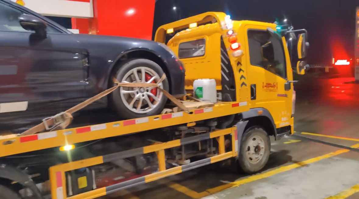 三门峡行车途中遇到突发状况该如何呼叫道路救援？
